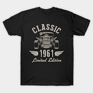 61 Year Old Gift Classic 1961 Limited Edition 61st Birthday T-Shirt